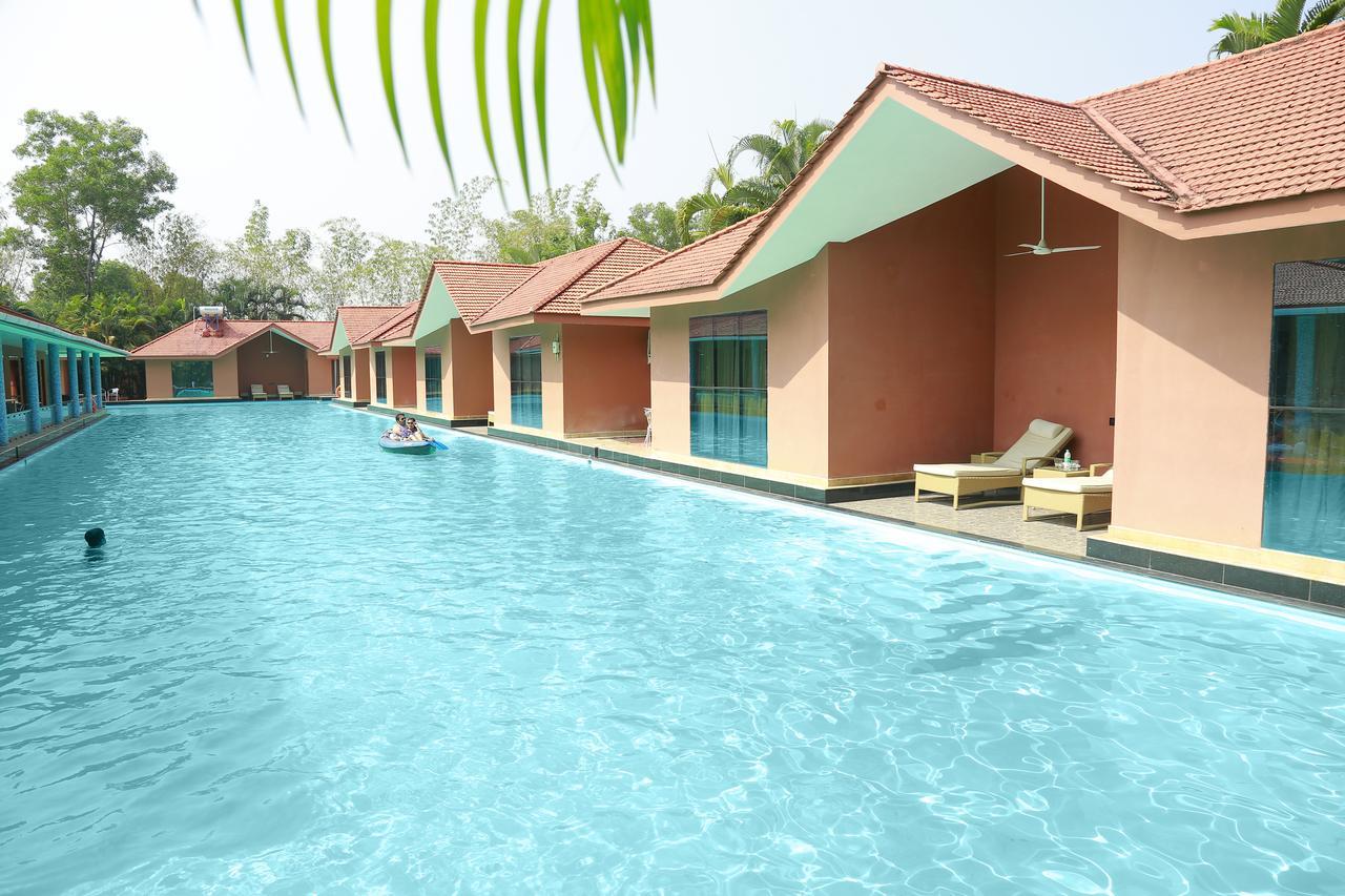 Saj Earth Resort & Convention Center , Kochi Недумбассери Экстерьер фото